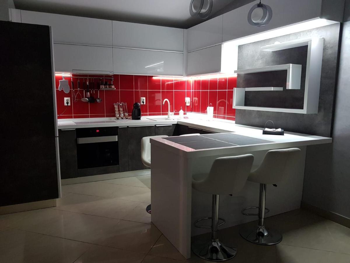 Nomi Central Apartment Târgu-Mureş Eksteriør bilde
